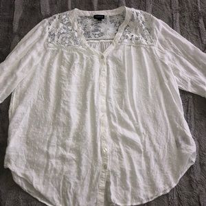 Torrid white dress shirt blouse. Size 1.